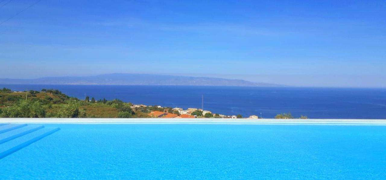 Villa Infinity ∞ Santa Teresa Di Riva Ngoại thất bức ảnh
